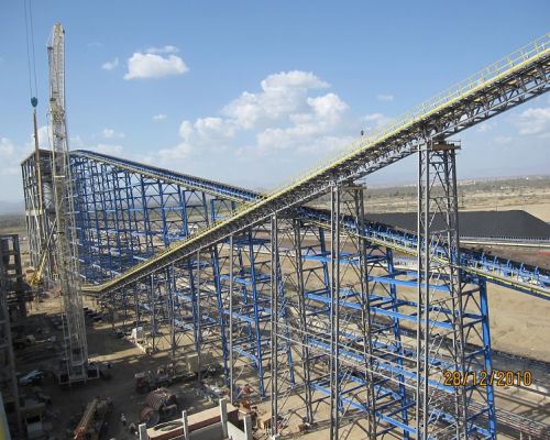 Надоле транспортни тракасти транспортер